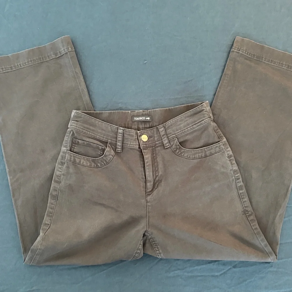 Toad & Co Earthworks Wide Leg Pant - grey/soot - size 2 - Picture 3 of 8